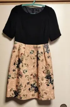 ユニバーサルミューズ ワンピース