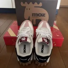 moz スニーカー ピンク/ホワイト/ブラック未使用品期間限定出品
