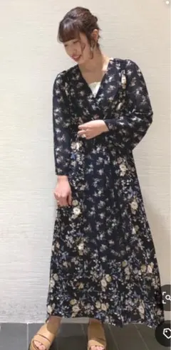 美品mystic花柄ロングワンピース ブラック