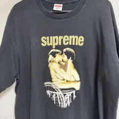 Supreme　KISS　TシャツM ☆2023SS WEEK18☆Supreme Kiss Tee (Supreme/Tシャツ