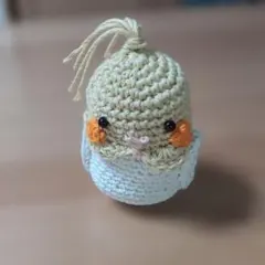 オカメインコ　イエローホワイト　編みぐるみのサムネイル