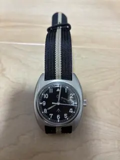 希少！81年製 CWC ヴィンテージ G10 英国海軍 腕時計 ブロードアロー