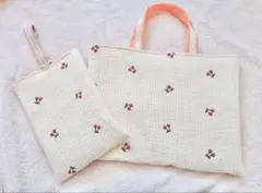 ＊さくらんぼ柄＊ ヌビ＊　入園入学2点セット•レッスンバッグ•上履袋＊