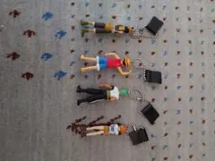 ワンピース フィギュア 4体セット キーチェーン付き