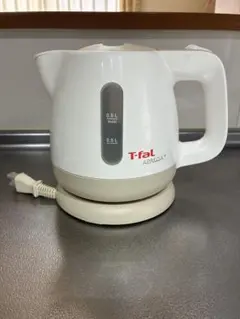 T-fal Aprecia+ 電気ケトル 0.8L BF805170 軽量 - メルカリ