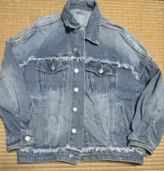 フリンジ付きライトブルーデニムジャケット