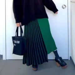osmosis リブラインニットスカート