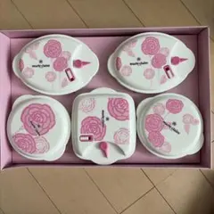 marie claire 保存容器 5点セット 花柄のサムネイル
