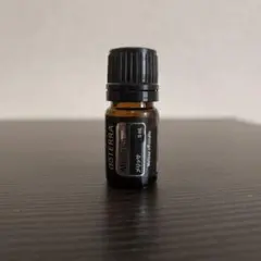 新品・未使用】ドテラ メリッサ Melissa アロマ 5ml 希少オイル - メルカリ
