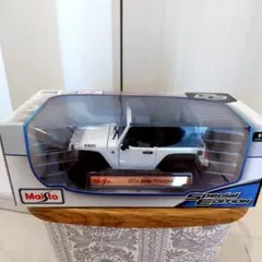 Maisto「2014 Jeep Wrangler（ジープ・ラングラー）」のサムネイル