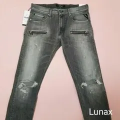 【REPLAY】メンズジーンズ　スキニータイプ32サイズ　新品