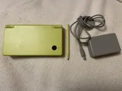 動作確認・初期化済 ニンテンドーDSi ライムグリーン 本体 充電器 タッチペン