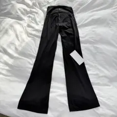 Item thumbnail for item ee572536-83f5-4643-a147-be9d99e90873