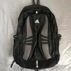 アディダスadidas 黒 リュックのサムネイル