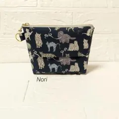 リバティ ティッシュも入るミニ化粧ポーチ　コーアンドエイトネイビー