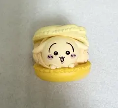 ちいかわ　キャラマカロン　うさぎ