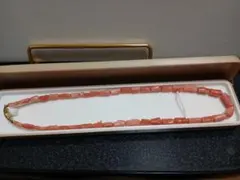 ピンク珊瑚のネックレス