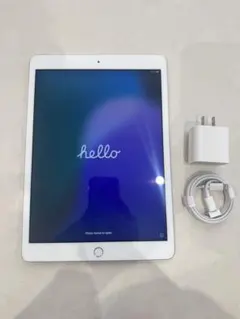 Apple iPad (第８世代) Wi-Fi 32GB シルバー