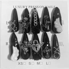 地雷ネイルチップ【お試し価格】 血みどろ ゴスロリ Y2K 量産 パンク