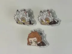 ツイステッドワンダーランド アクリルバッジ 3点セット