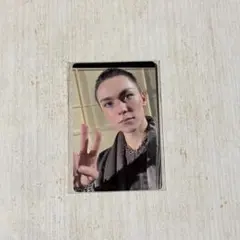 バーノン ヨントン トレカ