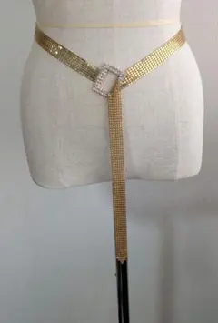 ゴールドメタリックバックルベルト