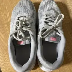 NIKE ナイキ スニーカー 24.5cm レディース ランニングシューズのサムネイル