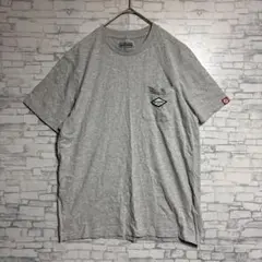 OUTDOOR グレー Tシャツ ポケット付き　メンズ　トップス　Lサイズ　美品のサムネイル