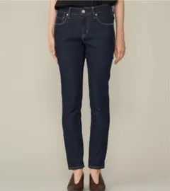 アメリカンホリック　新品タグ無し美品　スキニーフィットデニム　ワンウォッシュ