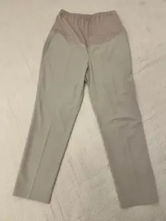 ユニクロ スマートアンクルマタニティパンツ ベージュ