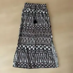 H&M 幾何学模様 ロングスカート EUR 40のサムネイル