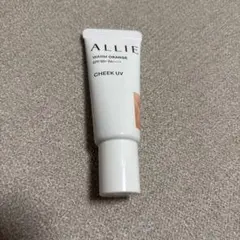 ALLIE クロノビューティ カラーオンUV チーク 02 ウォームオレンジのサムネイル