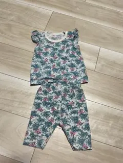 ポール&ジョー　ユニクロコラボ花柄Tシャツとレギンスセット