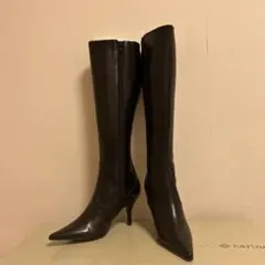 ブラックポインテッドトゥロングブーツ