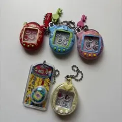 たまごっち シャカシャカマルチチャーム　おかしなたまごボーロっち