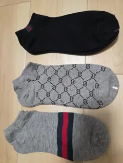 新品未使用★韓国土産靴下　メンズソックスセット 黒 グレー