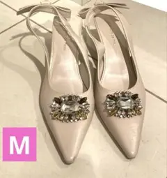 ビジュー付き　ポインテッドトゥパンプス　M 限定⭐︎