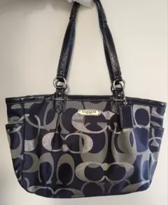COACH シグネチャー トートバッグ ネイビーのサムネイル