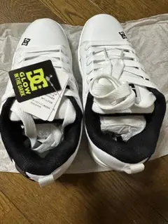 DC スニーカー　ホワイト