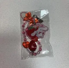 いちご新聞キーホルダー シナモン