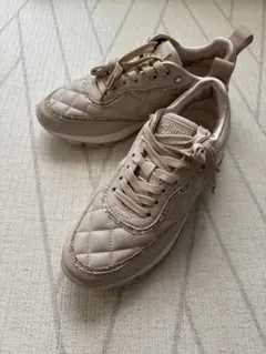 ダイアナ スニーカー