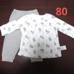 ユニクロ　ウサギ柄 フリースパジャマ 80　女の子