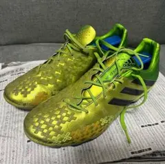 adidas サッカースパイク　predator プレデター