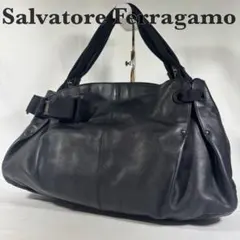 美品 サルヴァトーレフェラガモ トートバッグ 肩掛け ヴァラリボン レザー