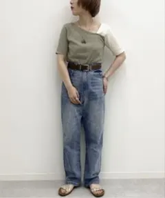 即購入可　アプレジュールミニョン　カーキ　ホワイト　バイカラー半袖ニット　淡色のサムネイル