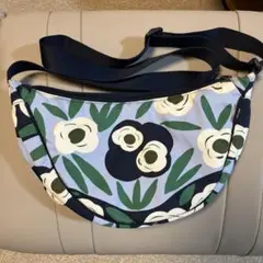 ユニクロ by marimekko ラウンドミニショルダーバッグ ブルー