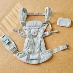 ErgobabyOMNI Breezeポーチ付き タイダイグレー