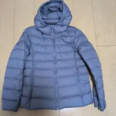 ユニクロ　ウルトラライトダウンパーカー