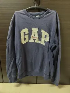 GAP ネイビー ロゴ入り クルーネックトレーナー