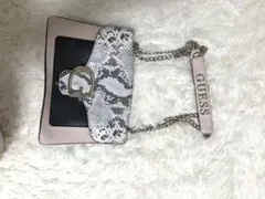 GUESS ヘビ柄ショルダーバッグ 中型